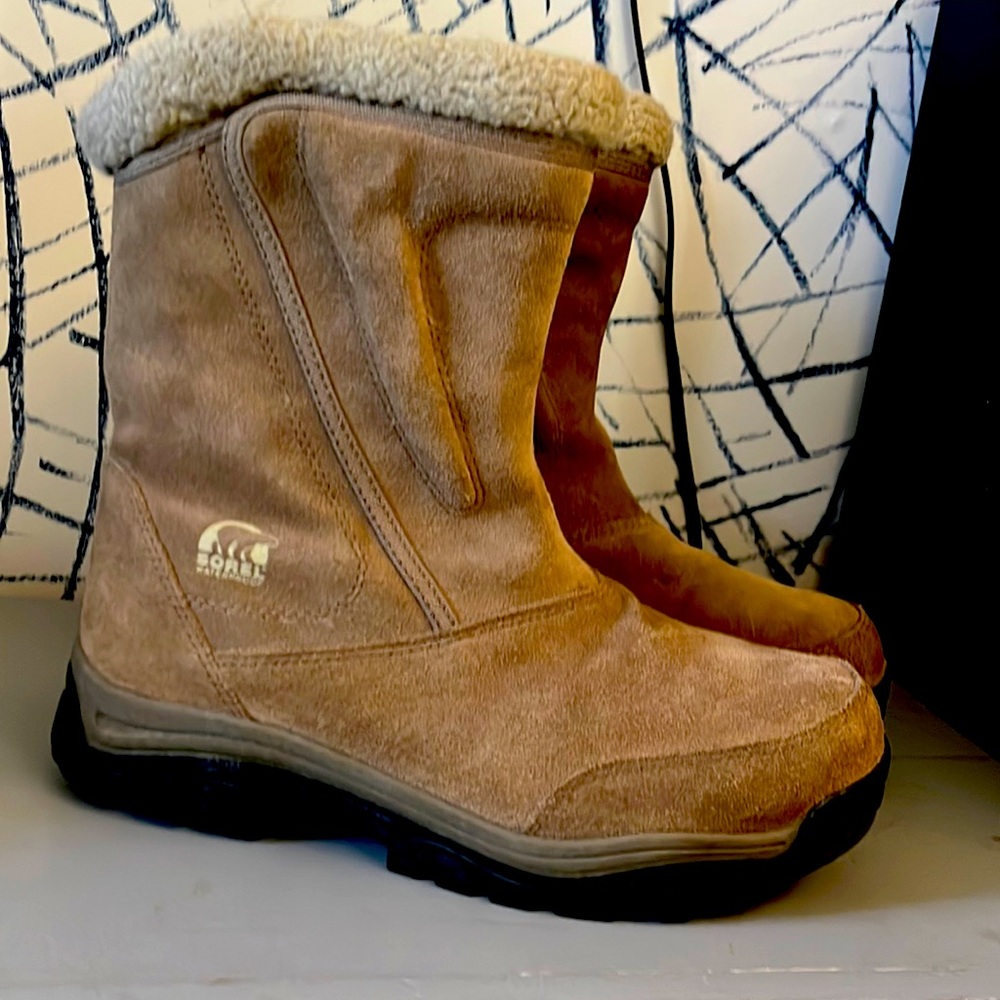 Sorel Waterfall Insulated Waterproof Taupe Sherpa Lined Boots Winter Boots